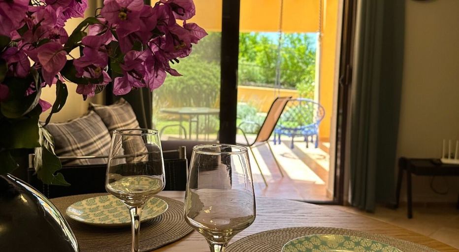Food & Drinks 4, Villa Risan Apartments