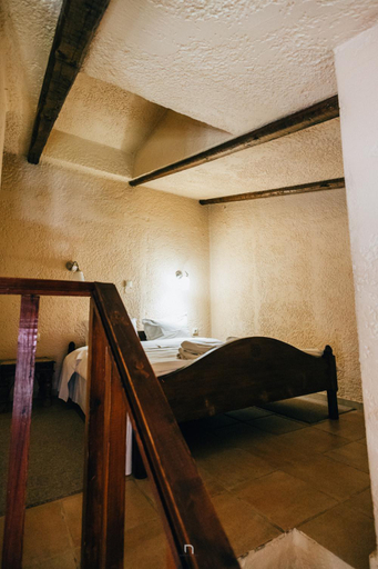 Bedroom 2, Fanaras Hotel, West Greece