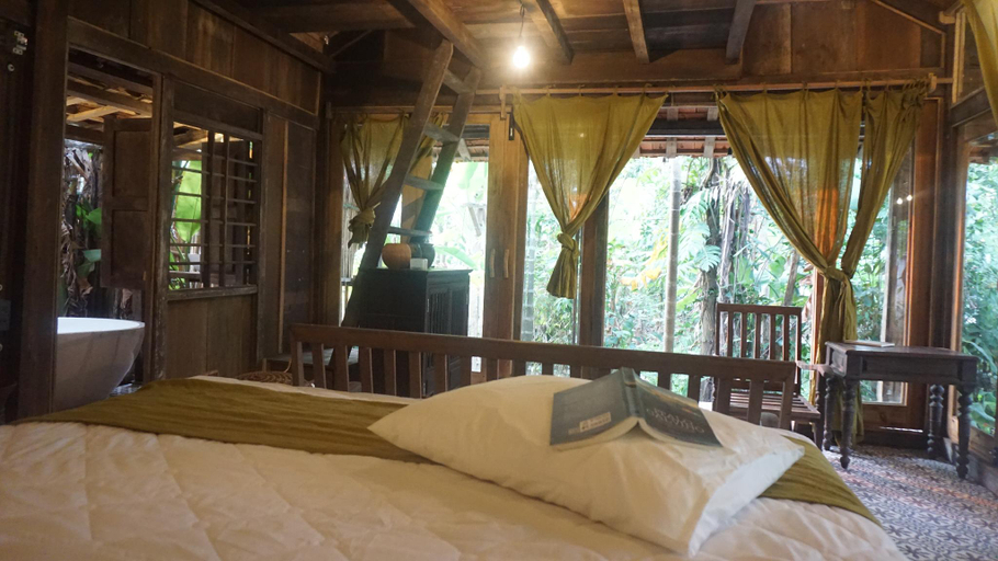 Bedroom 2, MOON GARDEN RIVERSIDE , Huế