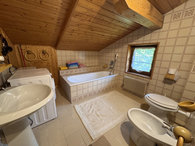 Room 3, 031 Trilocale Mansardato Pinzolo, Trento