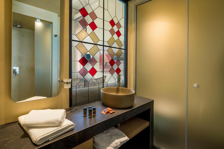 Bathroom 4, ELG Contessa Boutique Hotel, Crete