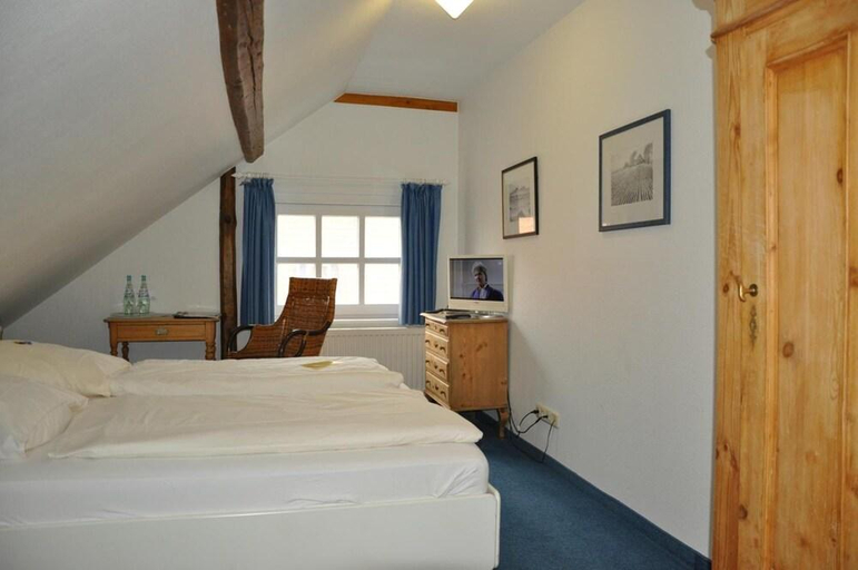Bedroom 2, Hohes Haus, Aurich