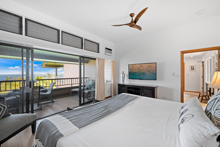 Room 2, Kapalua Ridge Villas 1023, Maui
