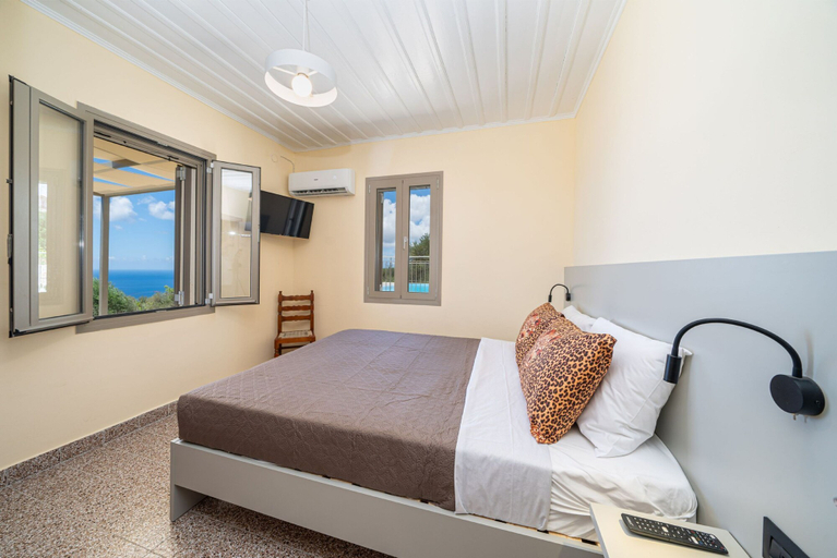 Room 5, Villa Onera in Vlachata, Ionian Islands