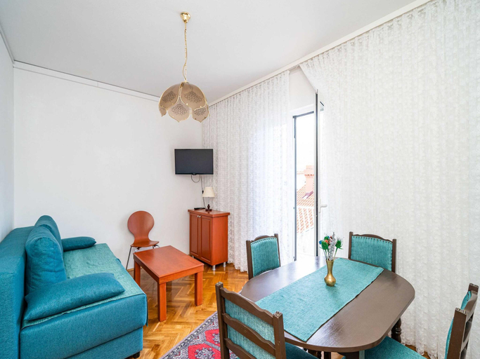 Others 3, bedroom apartment with balcony, Dubrovnik