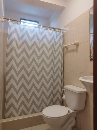 Bathroom 2, Palmendros Hosteria, Santa Elena