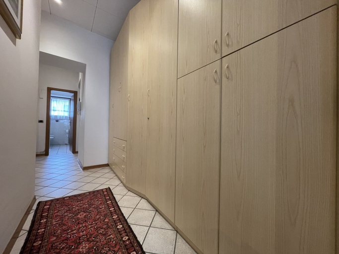 Room 2, 049 Trilocale Centrale Pinzolo, Trento