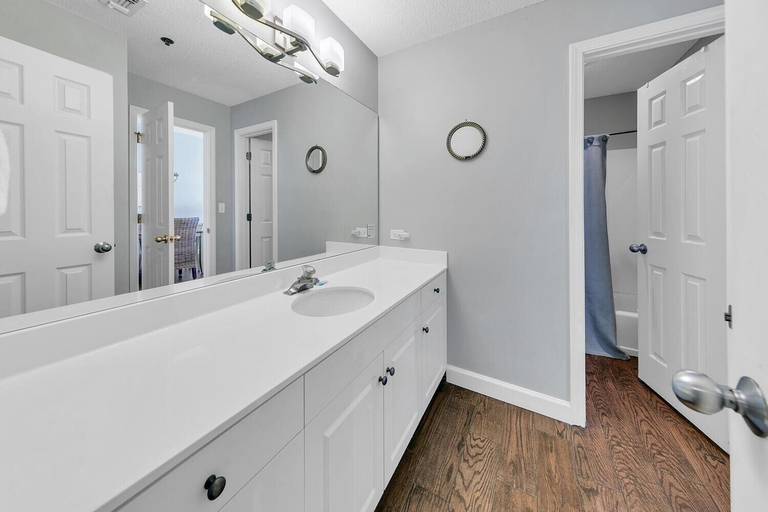 Bathroom 3, Leeward Key 1103, Walton