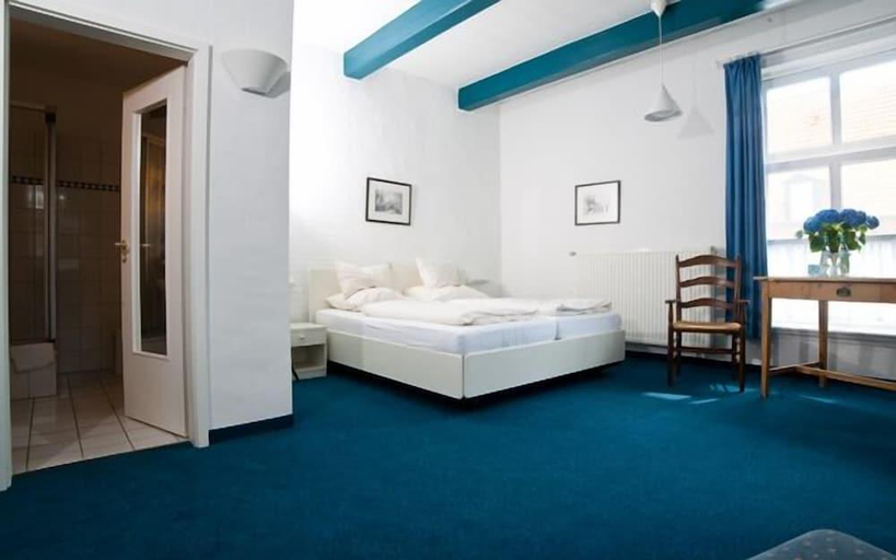 Bedroom 3, Hohes Haus, Aurich