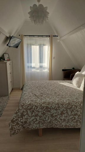 Bedroom, La Cressonniere 56, Morbihan
