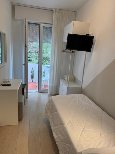Bedroom 3, Hotel San Francisco, Udine
