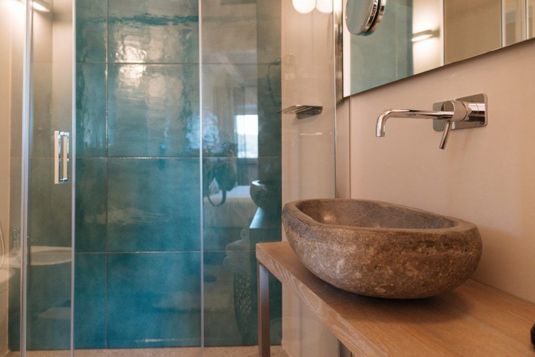 Bathroom 5, COLONNA24, La Spezia