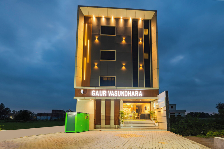 Exterior & Views 1, Treebo Gaur Vasundhara, Mathura
