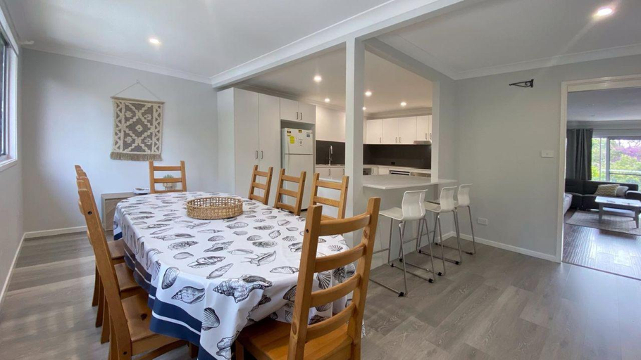 Others 5, Pirralea Pde 9, Port Stephens