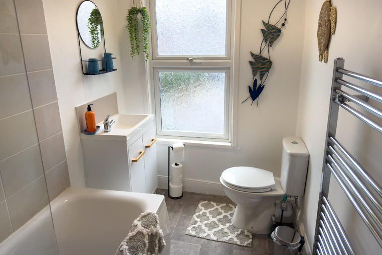 Bathroom 2, Amorly House, Norfolk