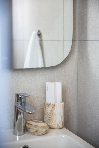 Bathroom 4, Larnaca LIV & CO Suites, Larnaca