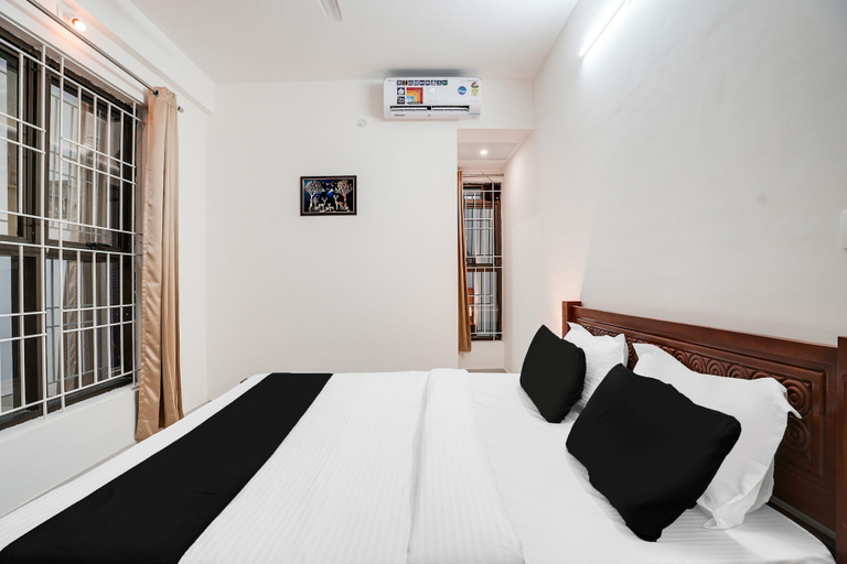Room 2, Super Collection O K R Puram Manyata, Bangalore