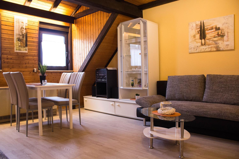 Others 5, Hotel Westrich, Birkenfeld