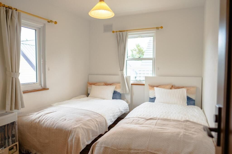 Room 2, yukimi Furano, Furano