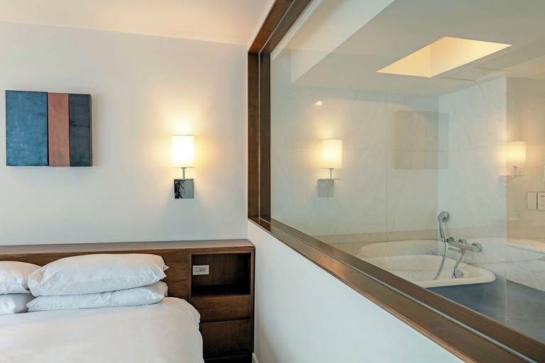 Bathroom 4, United Hotel, Taipei City