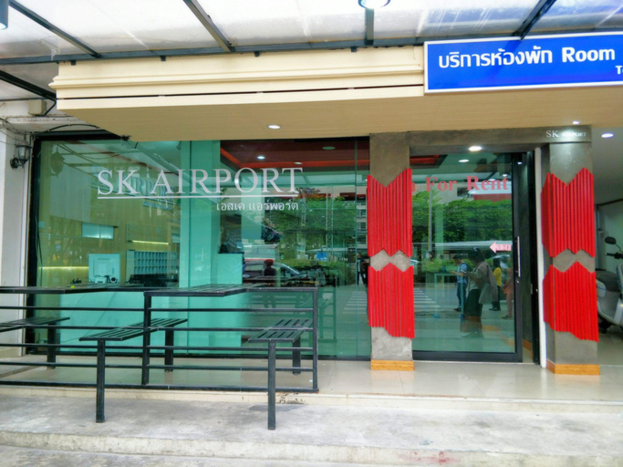 Others 4, S.K.Airport, Muang Chiang Mai