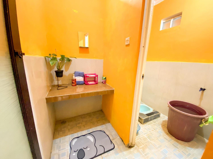 Bathroom 2, Villa Satita, Malang