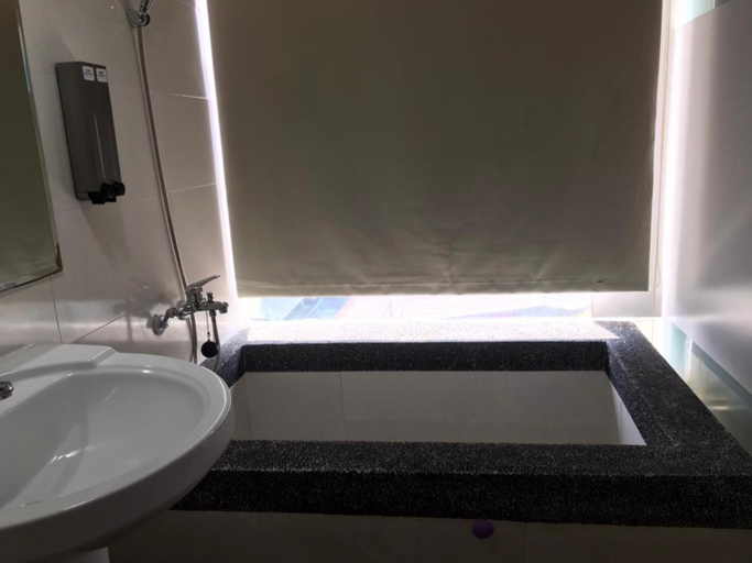 Bathroom 5, 藝築文旅-昆明館Artinn Kunming, Taipei City