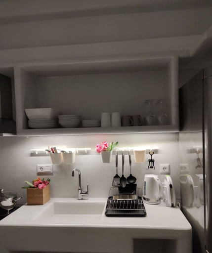 Room 5, Theis Seafront Retreat - Loutra Seaview Bliss, South Aegean