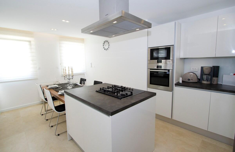 Others 5, Luxury Apartment Split with pool, Split