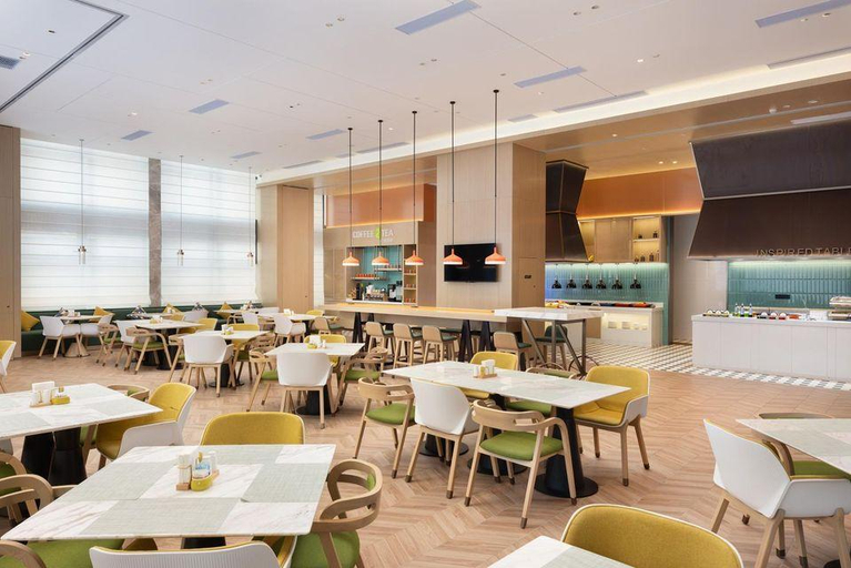 Food & Drinks, Home2 Suite by Hilton Dongguan Shipai, Dongguan