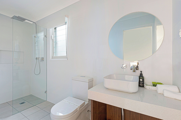 Bathroom 4, Reflections Evans Head - Holiday Park, Richmond Valley Bal