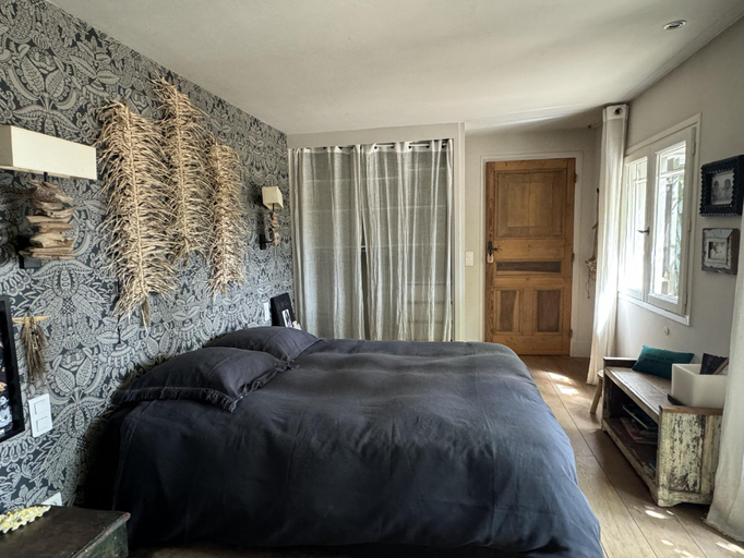 Bedroom, LA PLANQUE DES ALPILLES, Bouches-du-Rhône