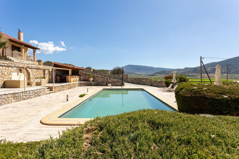 Sport & Beauty 4, Pleiades Studios All Season Gems - Korinthos Stone Retreats, Peloponnese