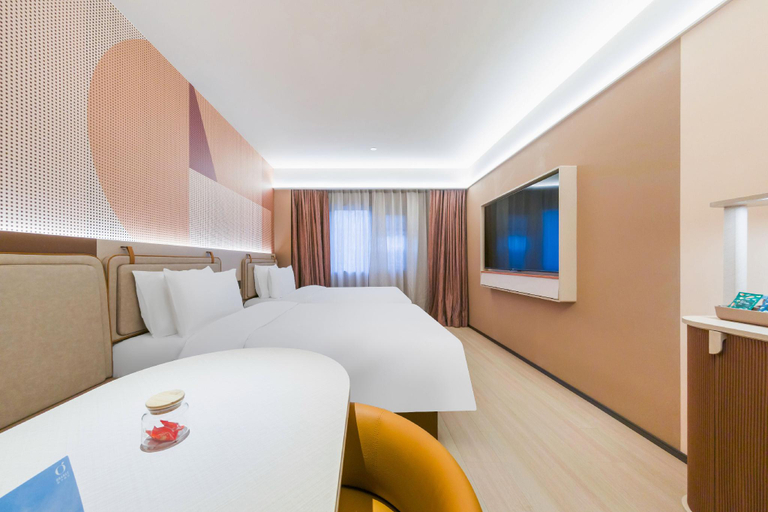 Bedroom 2, Orange Hotel Shanghai International Resort Chongxi Road, Shanghai