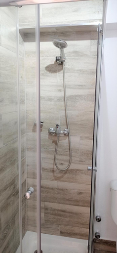 Bathroom 2, Prau Riu Hotel Hyundai-Asturdai, Asturias