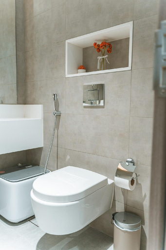 Bathroom 3, Stunning new 1Bedroom with balcony, Dubai