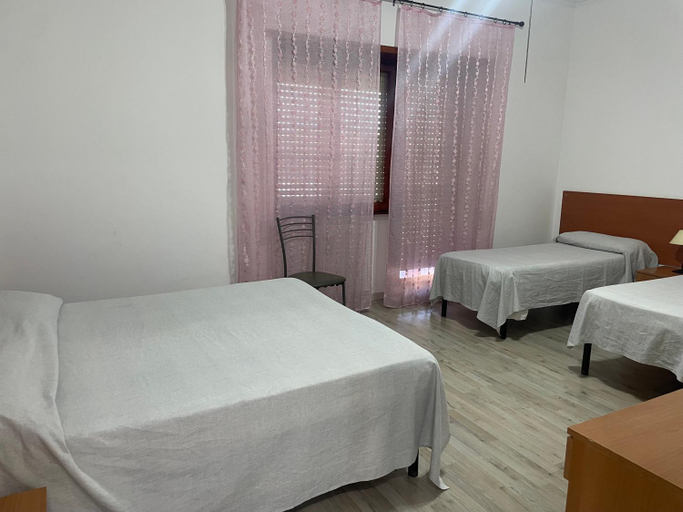 Bedroom 2, Albergo Anna, Rome