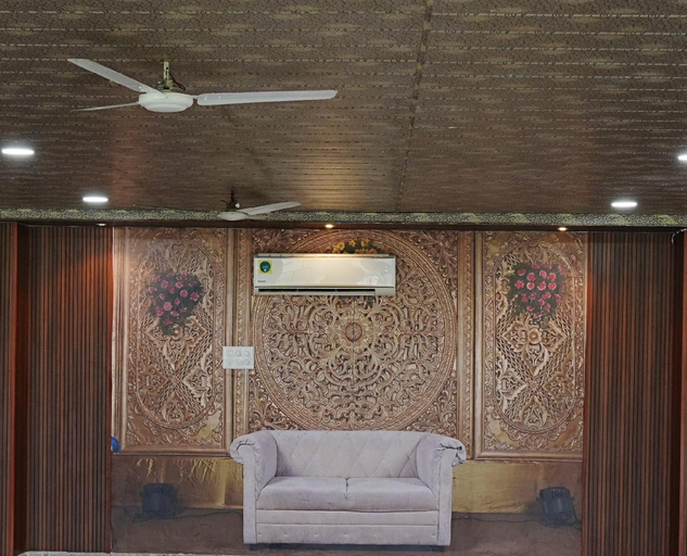 Public Area, Hotel Parmanand Garden, Udaipur