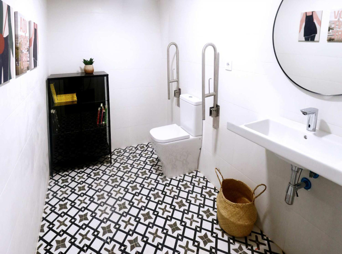 Others 3, Residencia Demar, Valencia