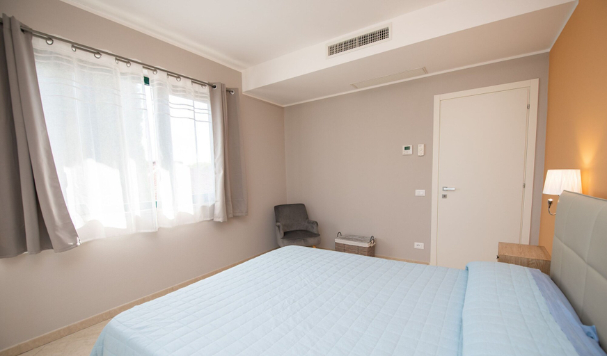 Room 4, Luxury Martina Appartamenti-5-gerbera, Brescia