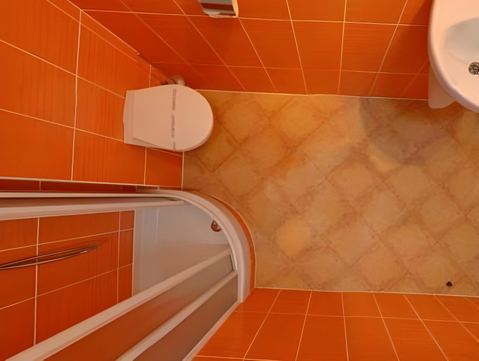 Bathroom 2, Horsky Hotel Snezenka, Šumperk