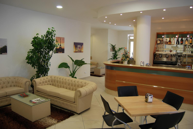 Public Area, Eu ropa Hotel, Teramo