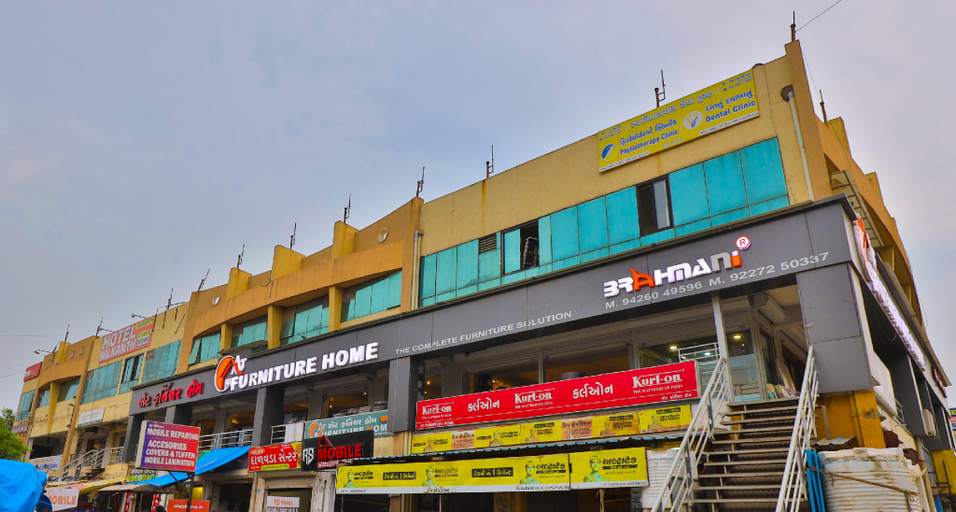Others 4, Hotel Nilkanth,Ahmedabad, Gandhinagar