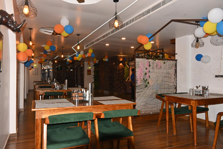 Food & Drinks, GK Hotel and Restaurant, Varanasi