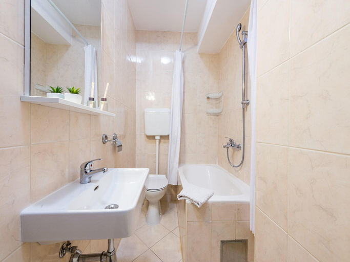Bathroom 3, Apartment in Dubrovnik for 6 people, Dubrovnik