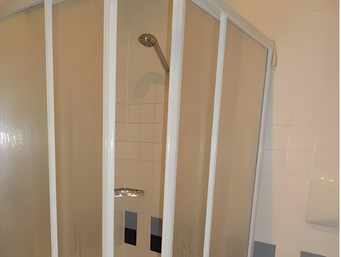 Bathroom 3, Hotel Torre Imperiale, Varese
