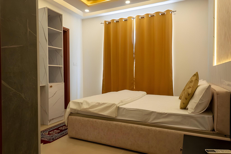 Bedroom 2, Elegance Retreat, Bangalore