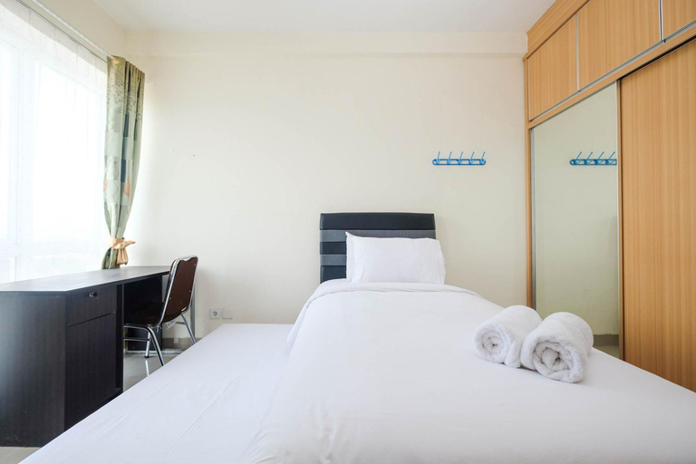 Bedroom 3, Minimalist Studio @ Taman Melati Apt By Travelio, Depok