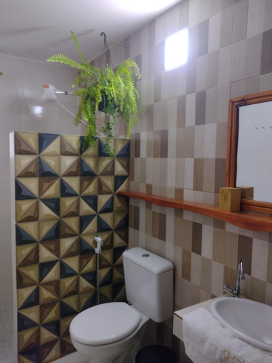 Bathroom 3, Pousada Rancho das Flores, Espera Feliz