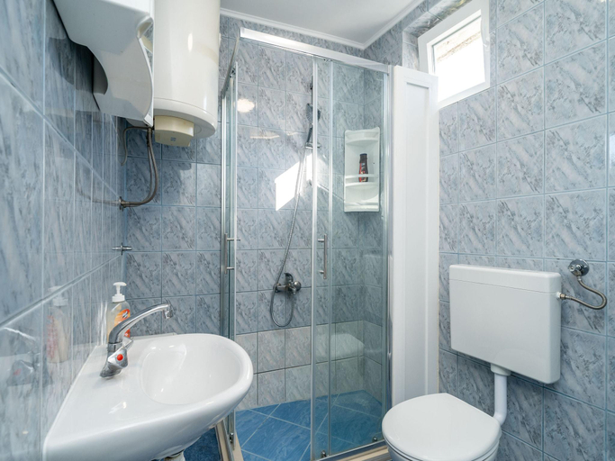 Bathroom 2, Apartment Rooms Alan - Double Room with Shared Bathroom 1, Dubrovnik
